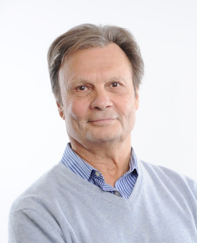headshot of Ralph Stiebel